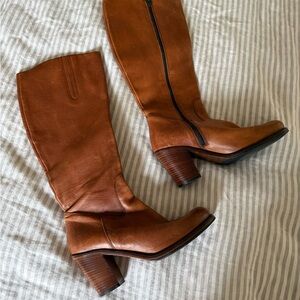 Vintage leather boots made in Italy
